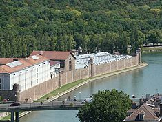 Bords de Seine de Melun - Agrandir l'image (fenêtre modale)