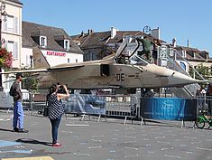 Paris Air Legend 2019 - Jaguar @ Place St Jean, Melun - Agrandir l'image (fenêtre modale)