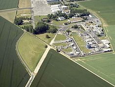 Vue aérienne de la Snecma à Montereau-sur-le-Jard - Agrandir l'image (fenêtre modale)