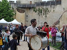 musiciens itinérants - Agrandir l'image (fenêtre modale)