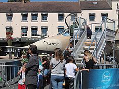 Paris Air Legend 2019 - Jaguar @ Place St Jean, Melun - Agrandir l'image (fenêtre modale)