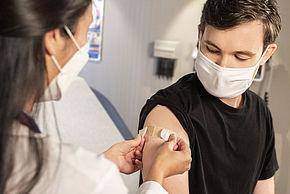 La vaccination contre la Covid 19 accessible aux plus de 12 ans